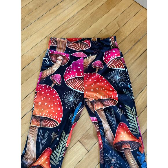 Mushroom high waist colorful mushroom flare leggings - Picture 5 of 5